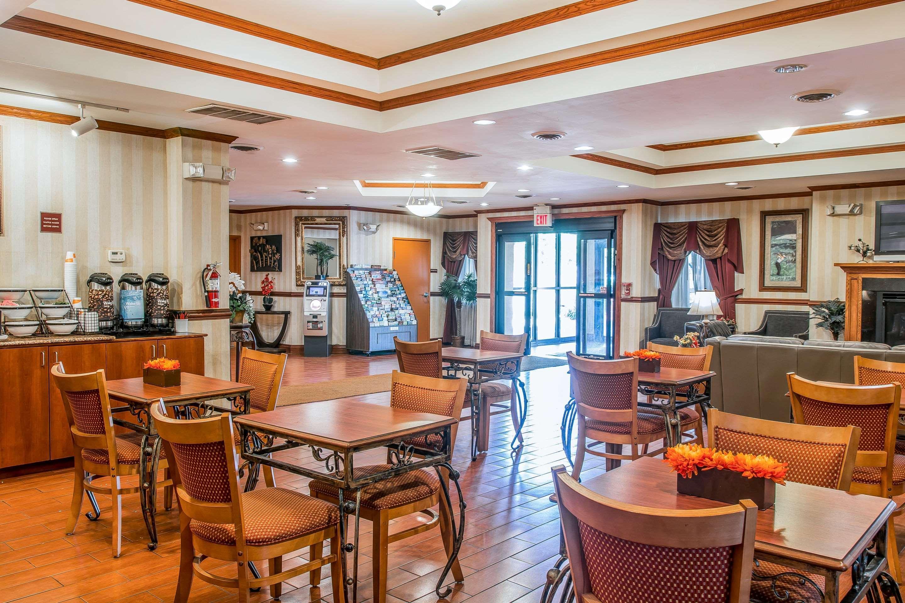 Quality Inn & Suites Ann Arbor Hwy 23 Luaran gambar